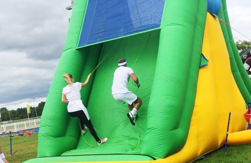 Giant slide inflatable'